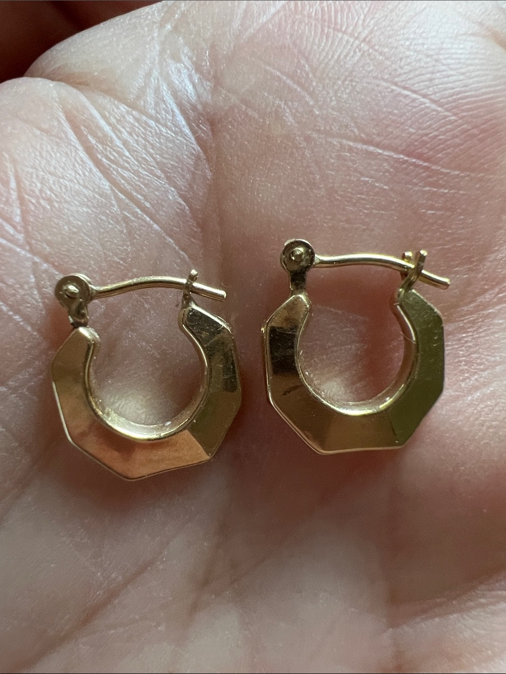 14k Gold hoop earrings